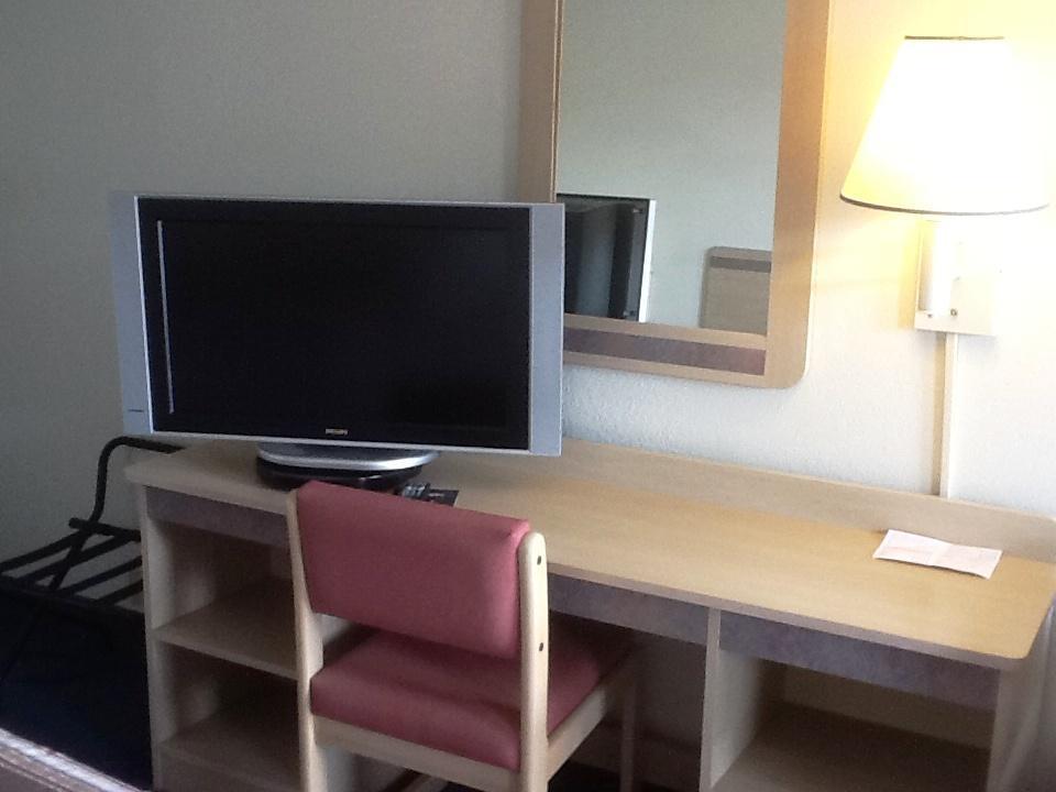 Rodeway Inn Elkton Room photo